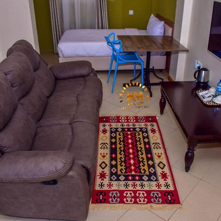 Walabi Mara Hotel Narok 外观 照片